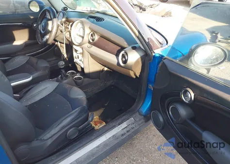 2010 Mini Cooper S from USA, damaged, VIN WMWMF7C55ATW89935